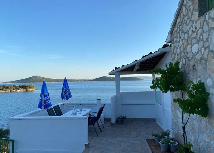 Alleinstehendes Haus Am Robinson تكون